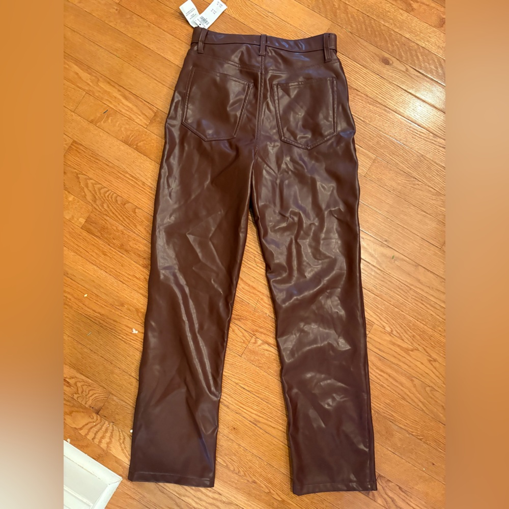 NWT Abercrombie & Fitch 90s high-rise vegan leather pants, coffee brown - Picture 5 of 8